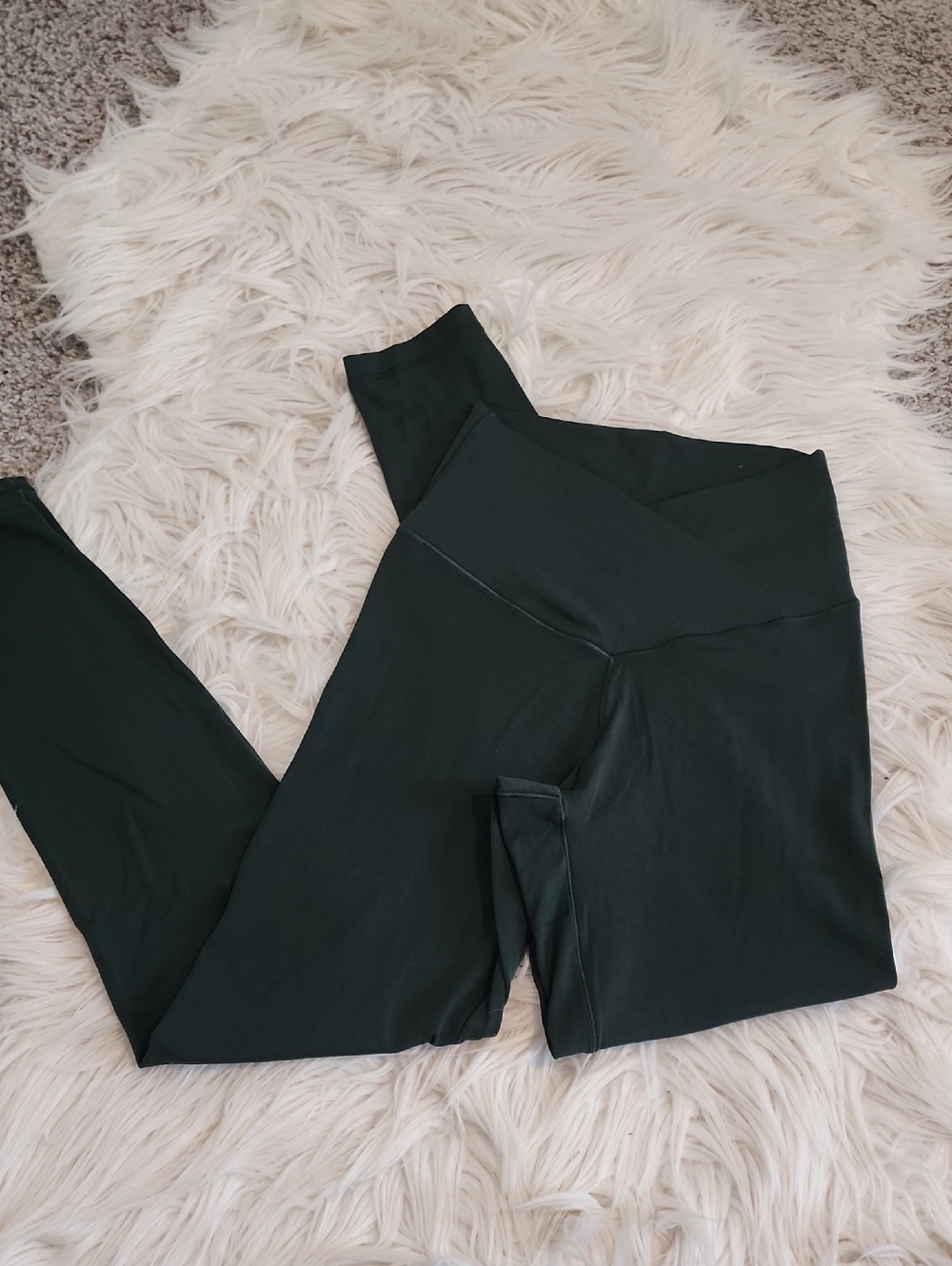 Offline by Aerie Real Me High Waisted Crossover Leggings - Picture 5 of 9